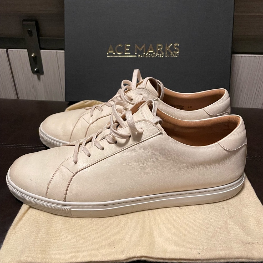 Ace Marks Travel Sneaker in White Buffalo 12D